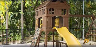 Albatross Bay Resort