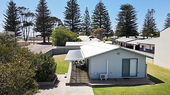 Clearwater Motel Apartments