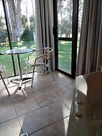 Marri Lodge & Cottages