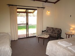 Marri Lodge & Cottages