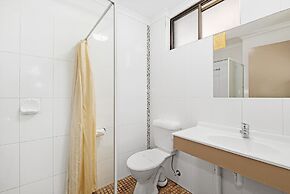 Golden Country Motel & Caravan Park