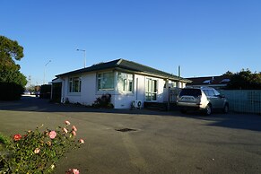 Tui Lodge Motel