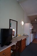 Tui Lodge Motel