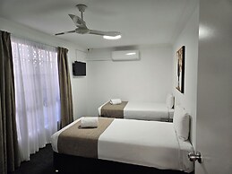 Cleveland Motor Inn