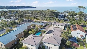 Ocean Drive Apartments