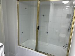 Fairways Golf & Beach Retreat