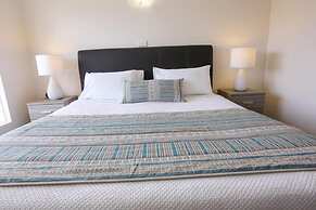 Seven Pines Motor Inn