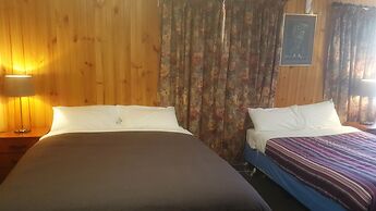 Clunes Motel