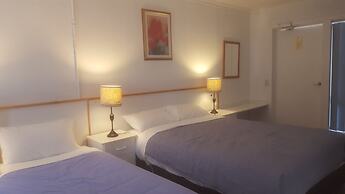 Clunes Motel