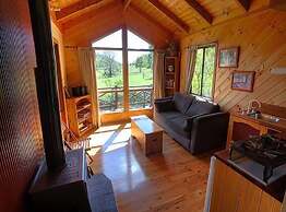 Wisteria Cottage and Cabins