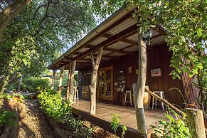 Wisteria Cottage and Cabins