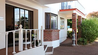 Bk's Counties Motor Lodge