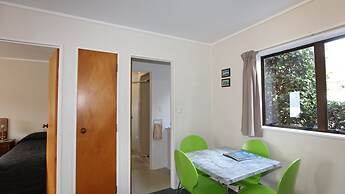 Bk's Counties Motor Lodge