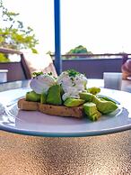 Moura Meridian Motel