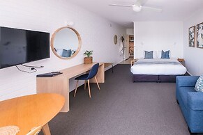 Mollymook Seascape Motel & Apartments