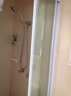 Avlon Gardens Motel - Ballina