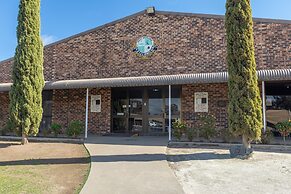 Club Inn Motel