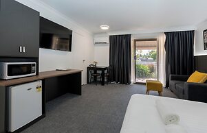 Club Inn Motel