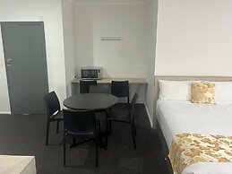 Country Lodge Motor Inn