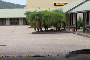 Glenmore Palms Motel