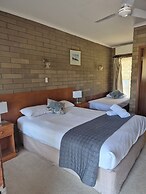 Aristocrat Waurnvale Motel