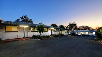 Oasis Motel Peak Hill