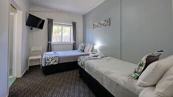 Oasis Motel Peak Hill