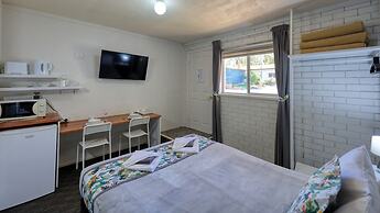 Oasis Motel Peak Hill