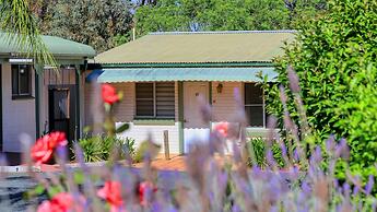 Oasis Motel Peak Hill