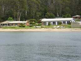 Quarantine Bay Beach Cottages