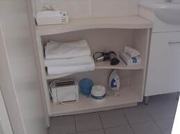 Travellers Rest Motel