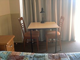 Travellers Rest Motel