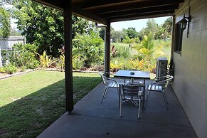 Dunk Island View Caravan Park