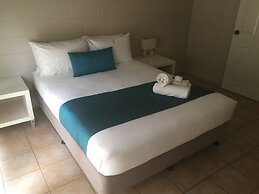 Dunk Island View Caravan Park