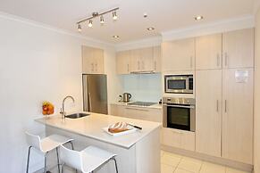 Crowsnest Apartments