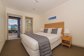 Crowsnest Apartments