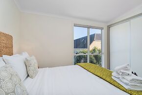 Crowsnest Apartments