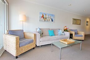 Crowsnest Apartments