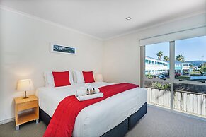 Crowsnest Apartments