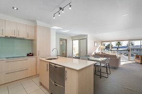 Crowsnest Apartments