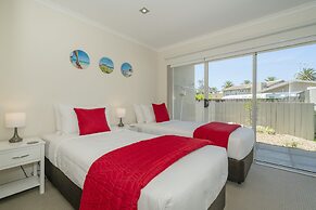 Crowsnest Apartments