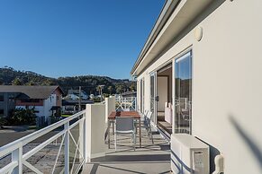 Crowsnest Apartments