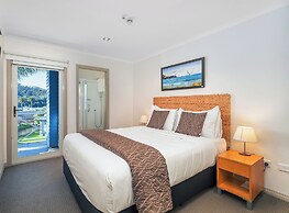 Crowsnest Apartments