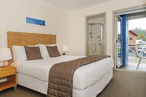 Crowsnest Apartments