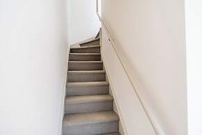 Crowsnest Apartments