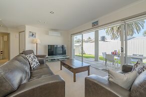 Crowsnest Apartments