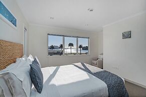 Crowsnest Apartments