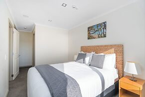 Crowsnest Apartments