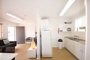 Archipelago Apartments