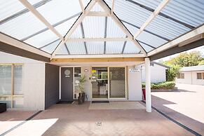 Archipelago Apartments